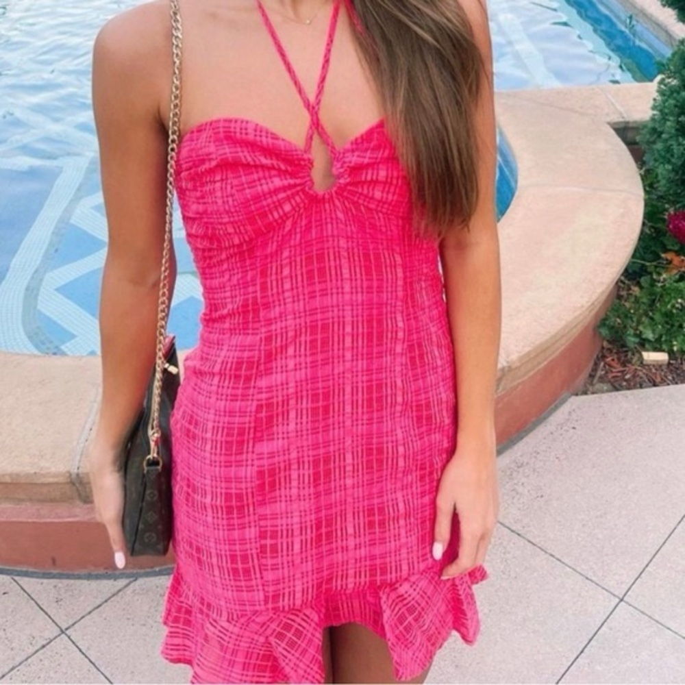 Lovers and Friends. Maeva Pink Halter Mini Dress Size Small